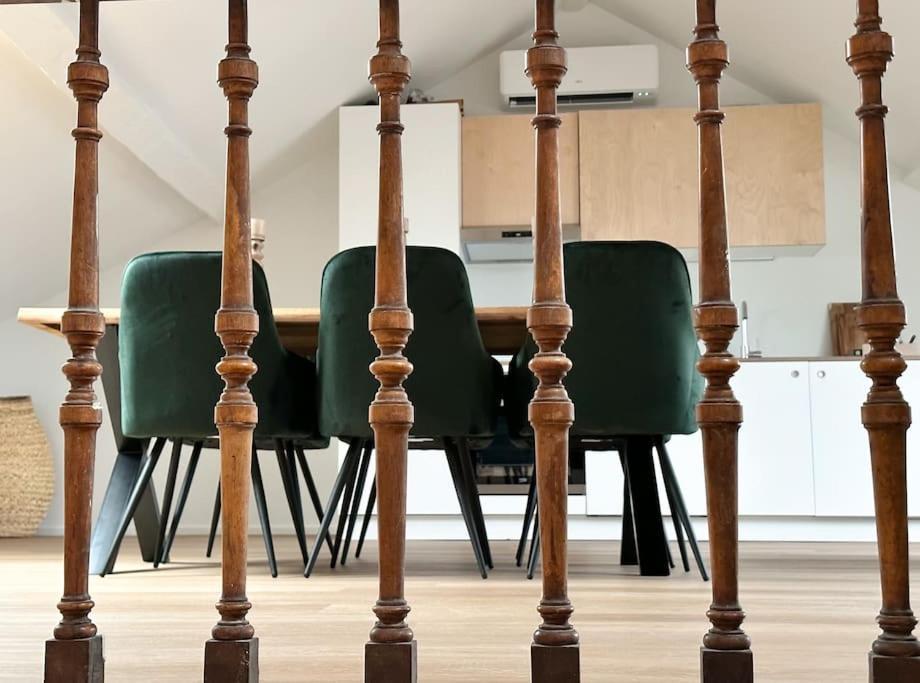 Duplex Hyper Centre Apartment Liege Bagian luar foto